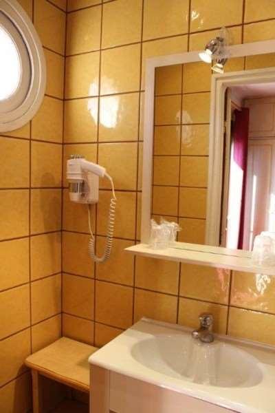 Nina Hotel 2*