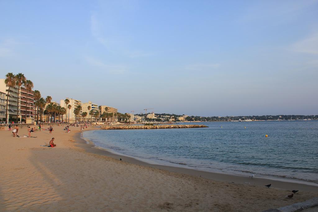 Hotel Nina 2*